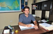 Jony Rahal: “Ahora el Gobierno no sólo nos dice qué comprar,...