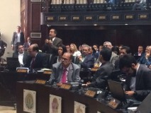 José Guerra presentó plan financiero para aprobar cestaticke...