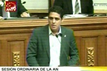 José Manuel Olivares: Dejemos las diferencias políticas y lu...