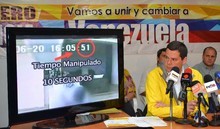 Juan Carlos Caldera presentó montaje hecho por el Gobierno e...