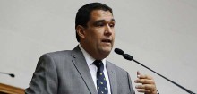 Juan Miguel Matheus: Diálogo entre Vladímir Ilich Uliánov e ...