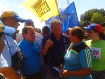 Juan Pablo Guanipa apoya a Hernán Alemán en el circuito 10 d...