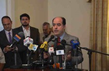 Julio Borges: Diputados iremos al CNE para exigir el cronogr...