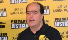 Julio Borges: ''Gobierno hace una 'guerra suc...