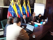 Julio Borges denuncia persecución del Sebin e impedimento pa...