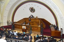 Julio Borges: Actual modelo económico lo que ha hecho es des...