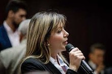 Liz Jaramillo: Las mujeres deben ser parte de los espacios d...