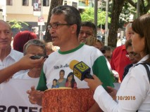 Jubilados y pensionados exigen al gobierno cumplir con el Bo...