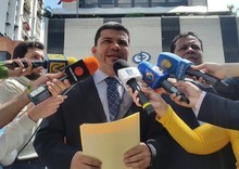 Luis Parra: Parlamento se mantendrá y legislará donde estén ...