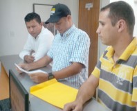Miguel Malliotakis: Es inaudito que el Gobierno compre con s...