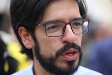 Miguel Pizarro se solidariza con gobernador Henrique Caprile...