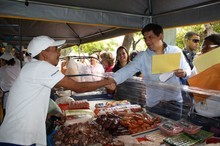 Ocariz: Con nuestros mercados municipales impulsamos la prod...