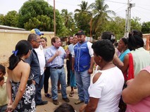 Vecinos del Callejón Las Flores exigen recolección de basura...