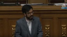 Miguel Pizarro rechazó bloqueo por parte de simpatizantes of...