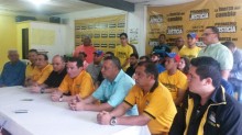 Tomás Guanipa defiende liderazgo de Wilson Castro en Bolívar