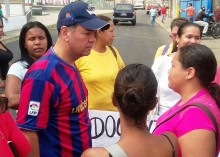 Luis Gil denuncia suspensión del PAE en escuelas guanteñas