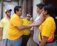 Luis Eduardo Manzano: “Desde los barrios construimos la nuev...