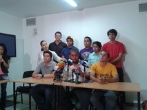 Requesens: Los violentos no están de nuestro lado