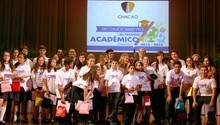 Alcaldía de Chacao entrega premio al talento académico a los...