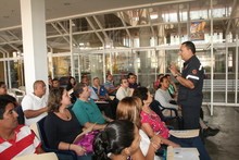 Capacitan a servidores públicos de Chacao para actuar ante e...