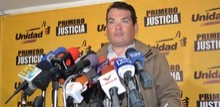 Primero Justicia promovió campaña por alto costo de los útil...