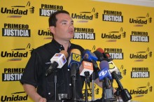 Tomás Guanipa cuestiona que bandas organizadas posean granad...