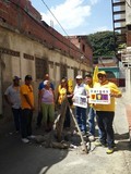 Primero Justicia Vargas realizó #casaxcasa en el sector La L...