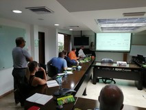 Bibiana Lucas: Diputados de la Legítima AN se reunieron con ...