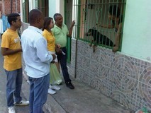 Primero Justicia Independencia realizó #casaxcasa al norte d...